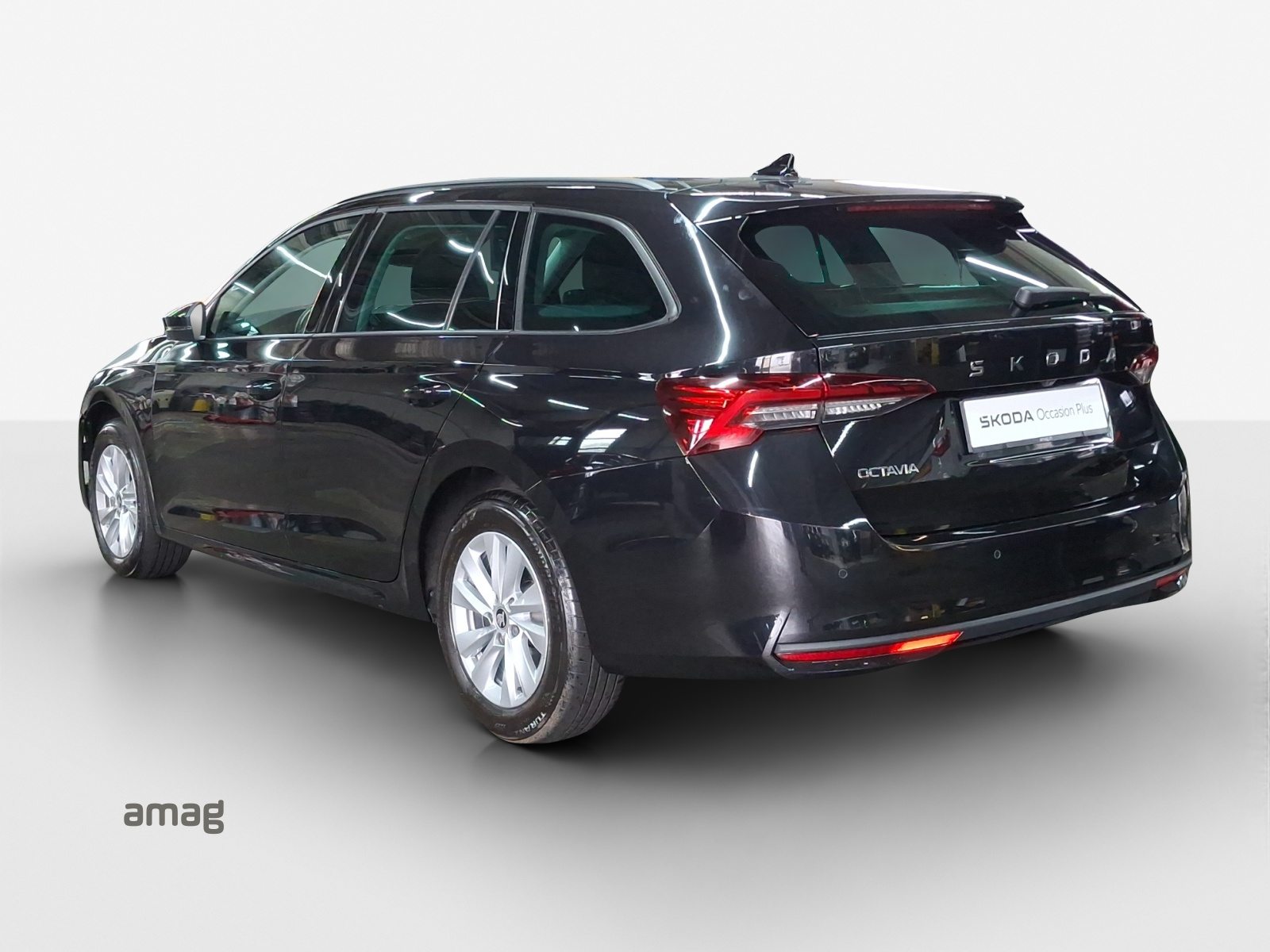 SKODA Octavia Selection, Diesel, Occasion / Gebraucht, Automatik - 3