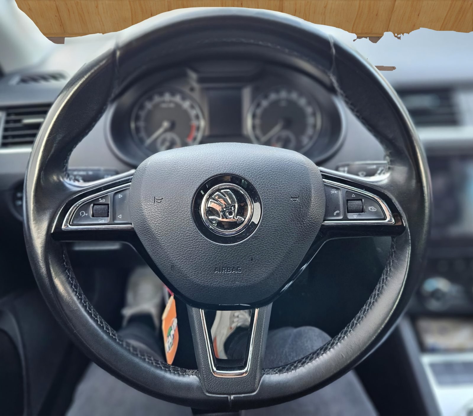 SKODA Octavia Combi 1.6 TDI Ambition DSG, Diesel, Second hand / Used, Automatic - 3