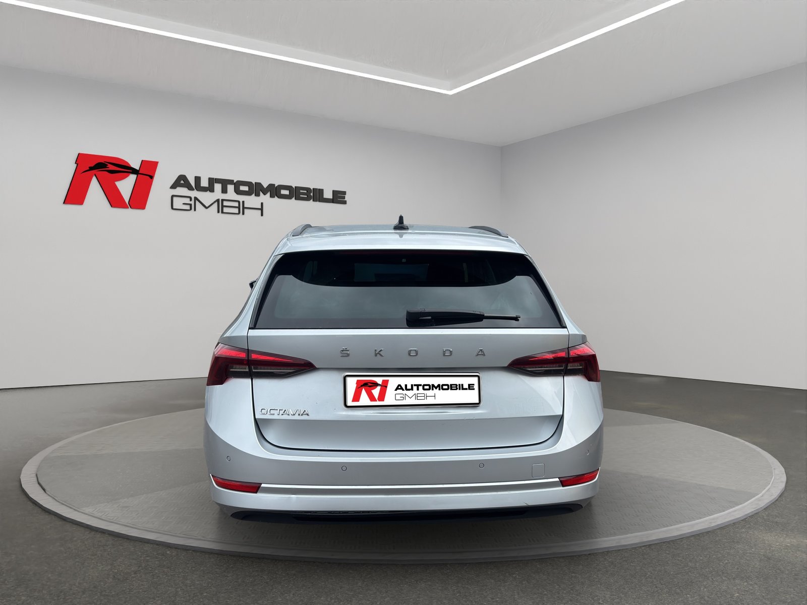 SKODA Octavia Combi 2.0 TDI DSG Ambition, Diesel, Occasion / Utilisé, Automatique - 4