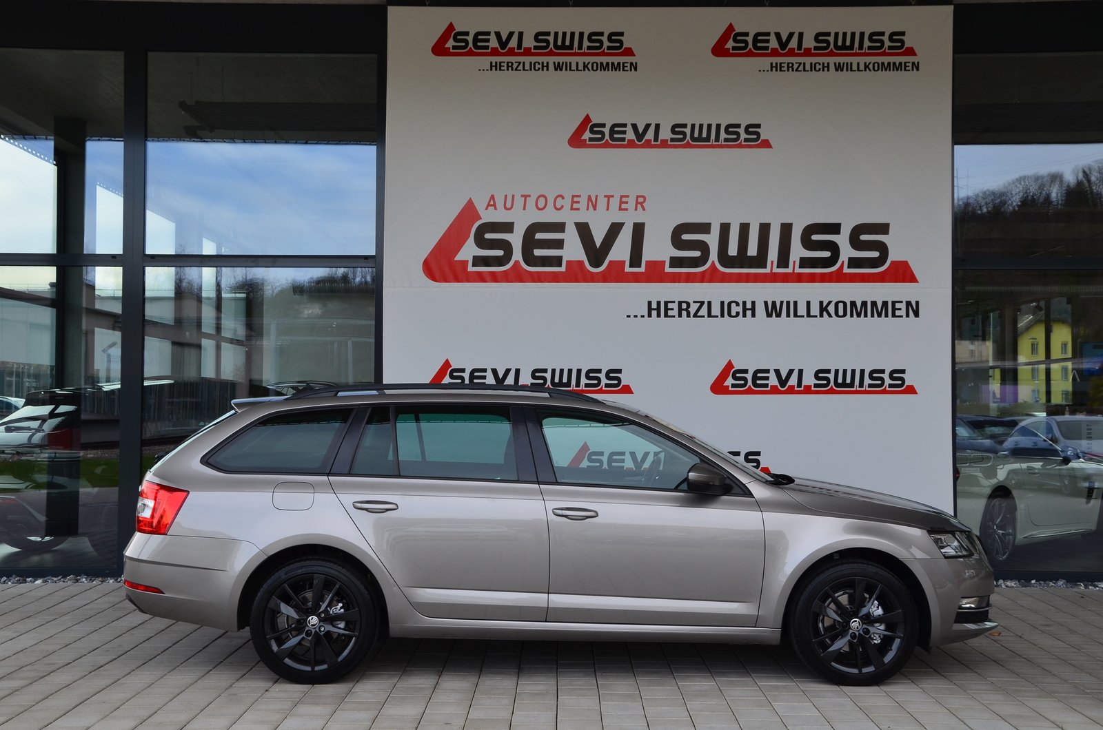 SKODA Octavia Combi 1.4 TSI G-tec Style CNG DSG*Frisch ab MF, Second hand / Used, Automatic - 4