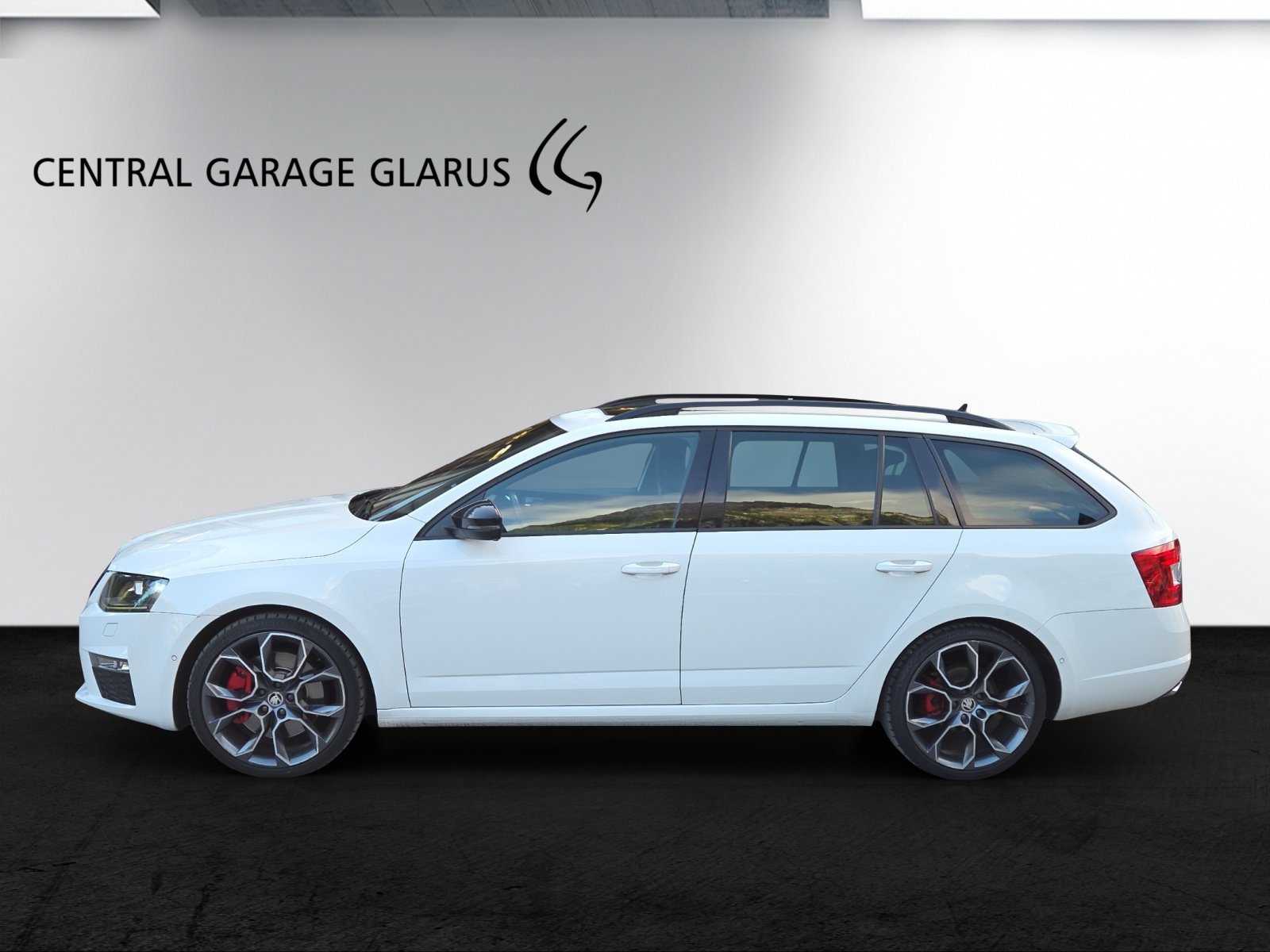 SKODA Octavia Combi 2.0 TSI RS DSG, Petrol, Second hand / Used, Automatic - 4