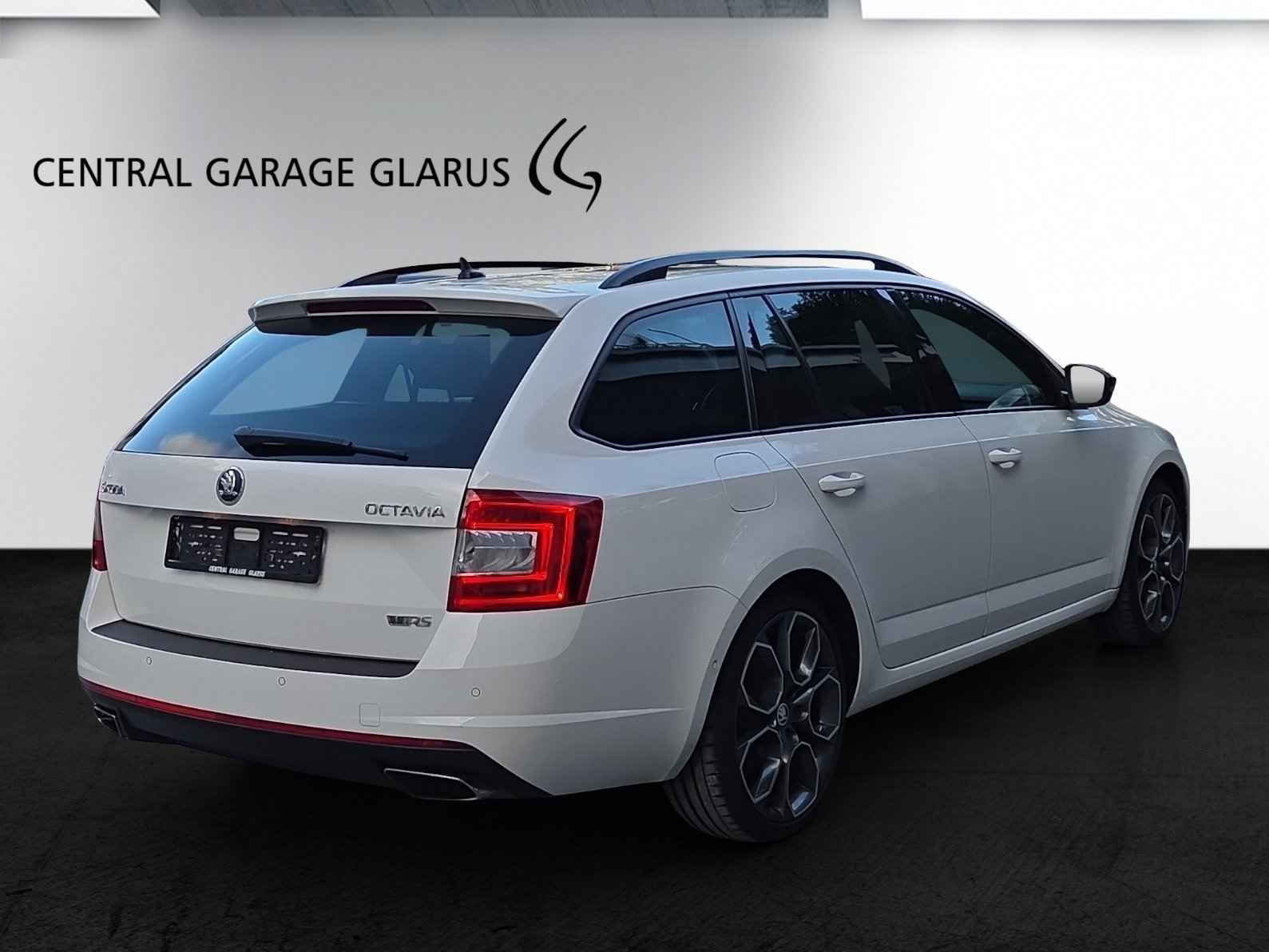 SKODA Octavia Combi 2.0 TSI RS DSG, Petrol, Second hand / Used, Automatic - 6