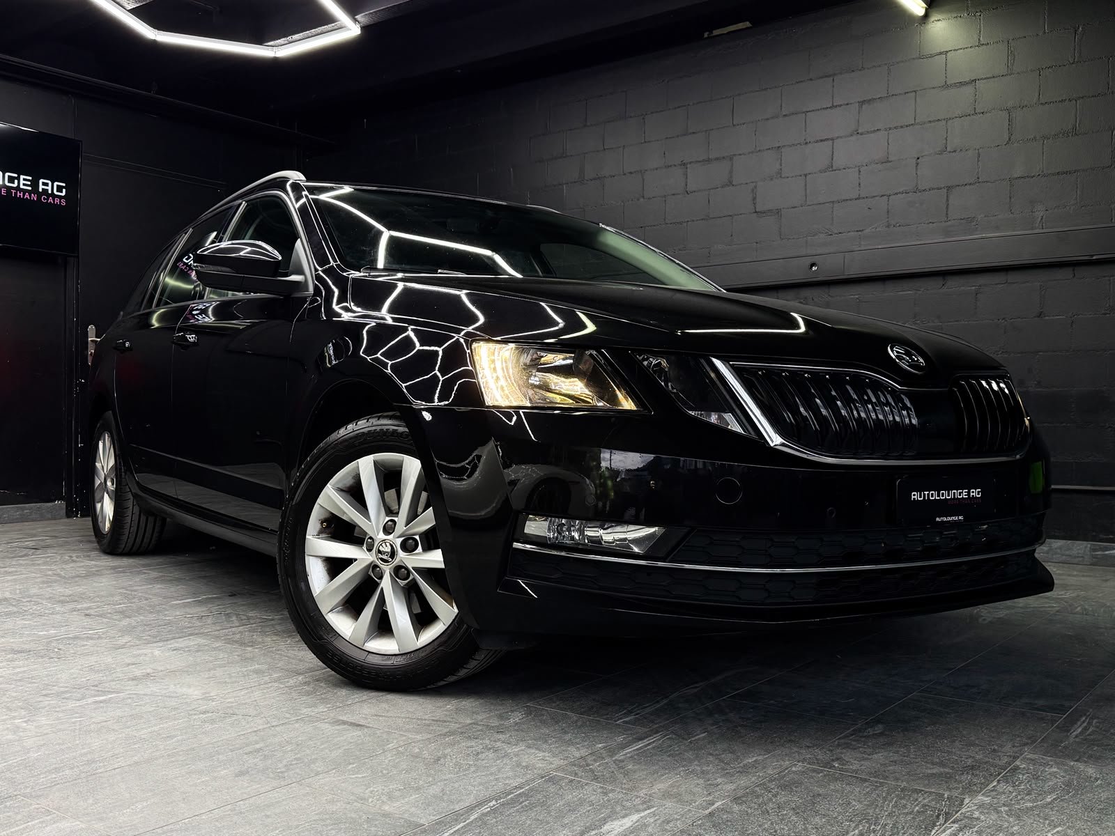 SKODA Octavia Combi 1.4 TSI Style DSG *Facelift*