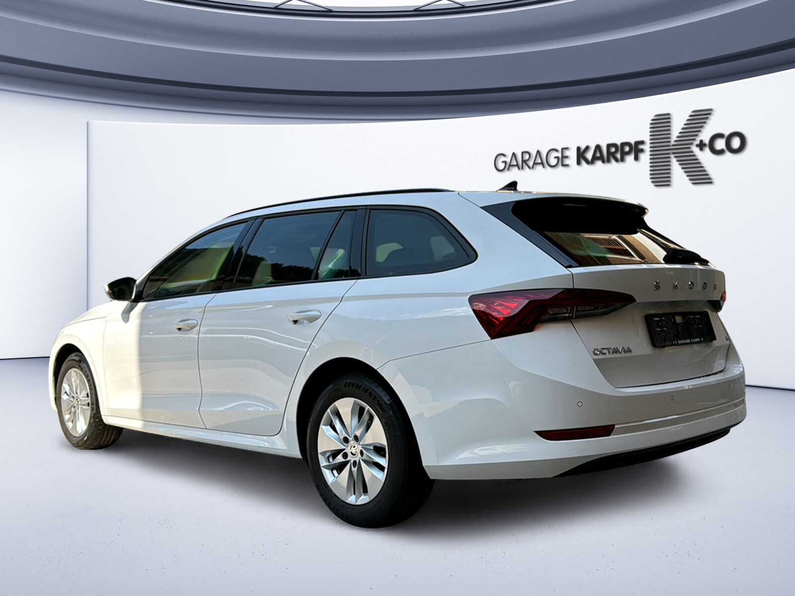 SKODA Octavia Ambition, Diesel, Occasioni / Usate, Automatico - 3
