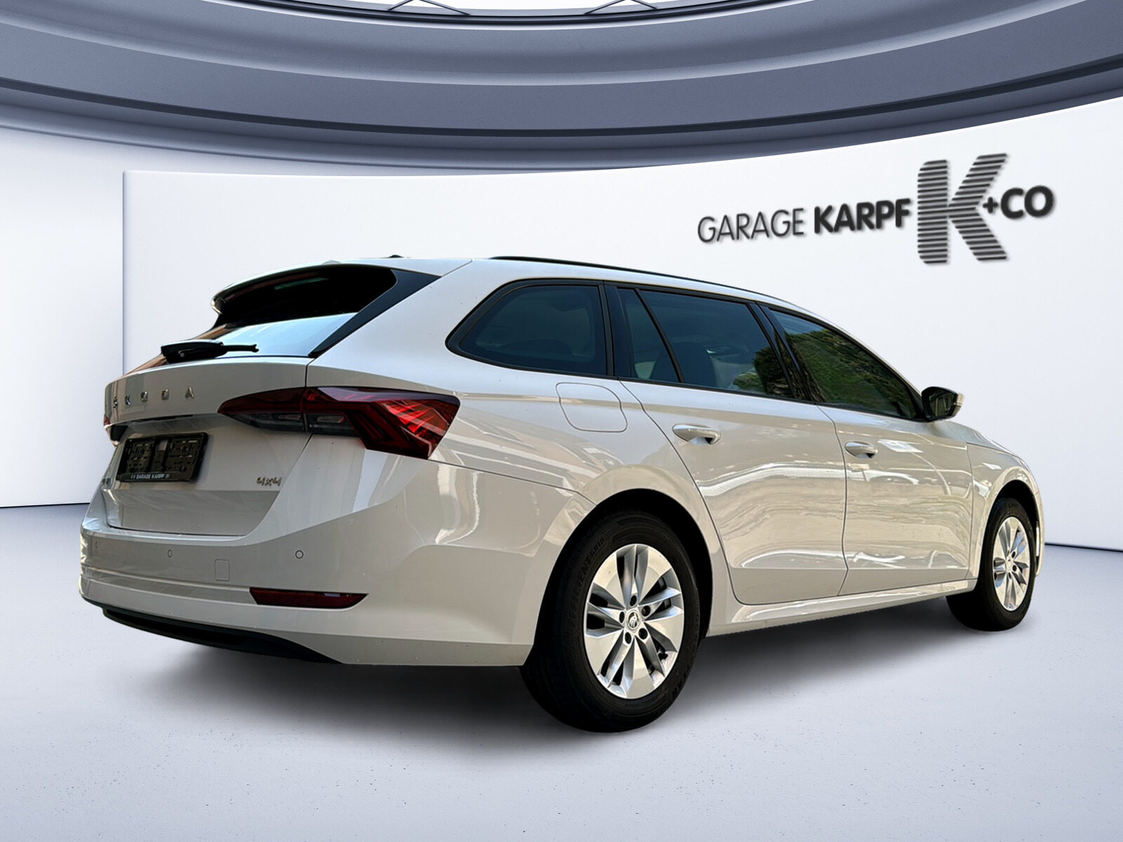 SKODA Octavia Ambition, Diesel, Occasioni / Usate, Automatico - 5
