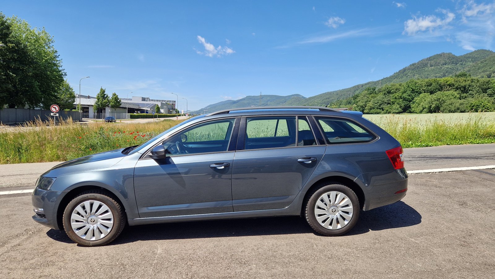 SKODA Octavia Combi 2.0 TDI Ambition 4x4, Diesel, Second hand / Used, Automatic - 3