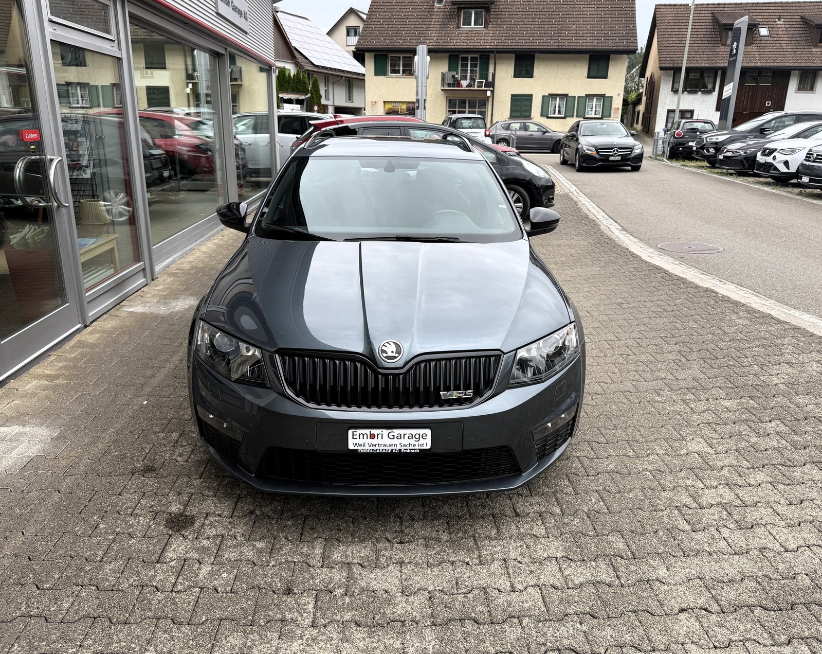 SKODA Octavia Combi 2.0 TDI RS 4x4 DSG, Diesel, Second hand / Used, Automatic - 2