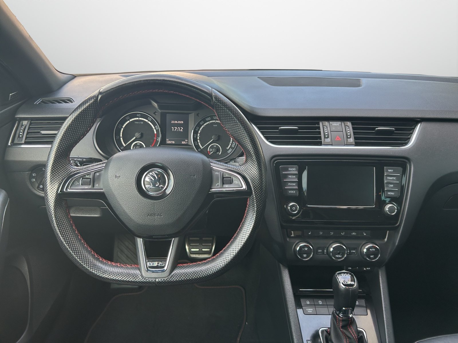 SKODA Octavia 2.0 TSI RS 230, Petrol, Second hand / Used, Automatic - 7