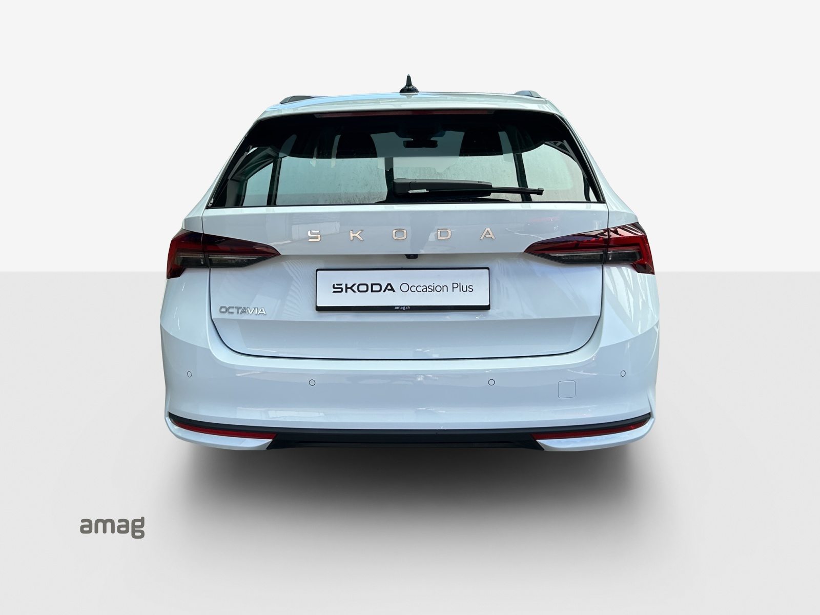 SKODA Octavia Selection MHEV, Benzin, Occasion / Gebraucht, Automatik - 4
