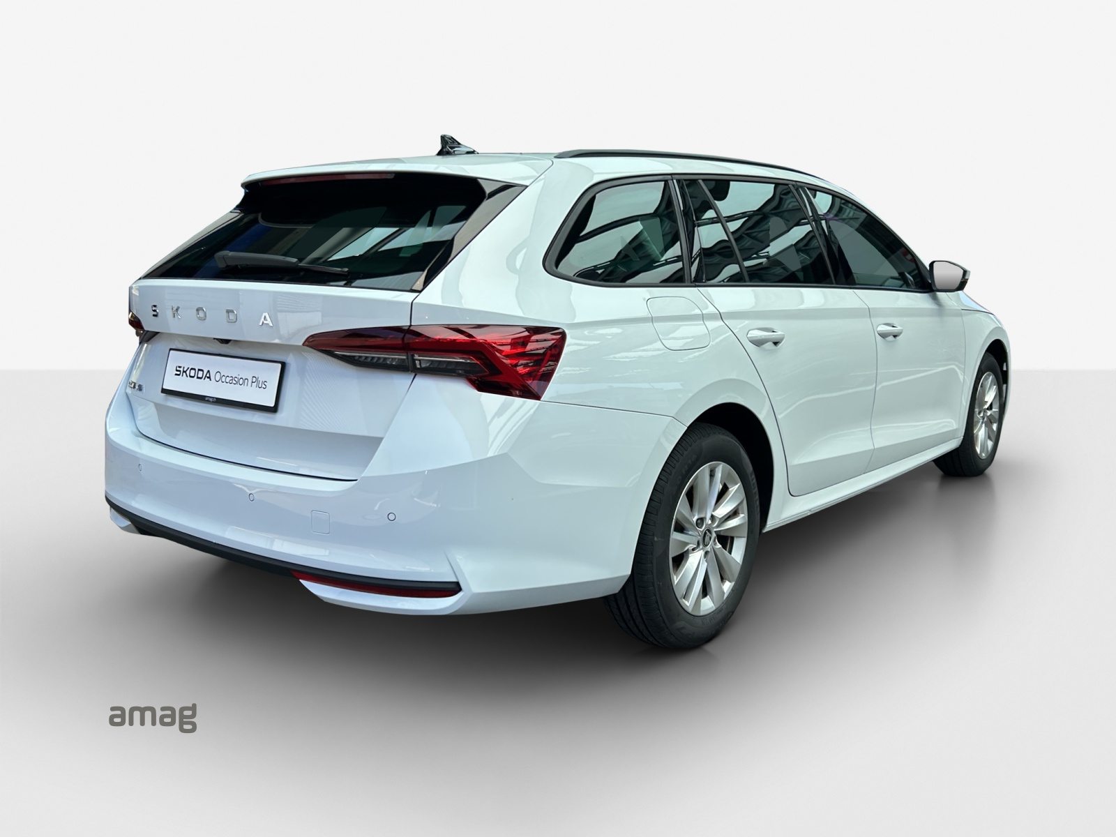 SKODA Octavia Selection MHEV, Benzin, Occasion / Gebraucht, Automatik - 5