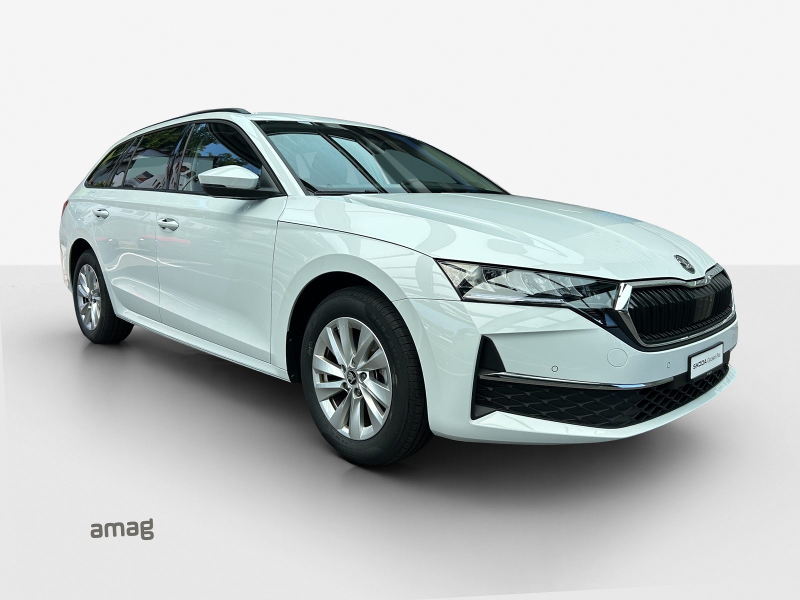 SKODA Octavia Selection MHEV, Benzin, Occasion / Gebraucht, Automatik - 6