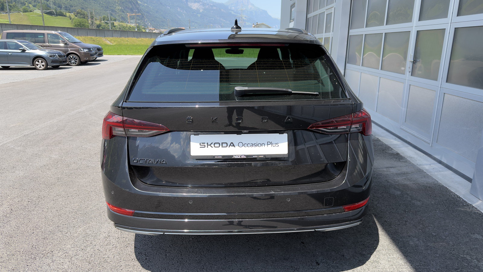 SKODA Octavia Combi 2.0 TSI SportLine 4x4 DSG, Benzin, Occasion / Gebraucht, Automatik - 3