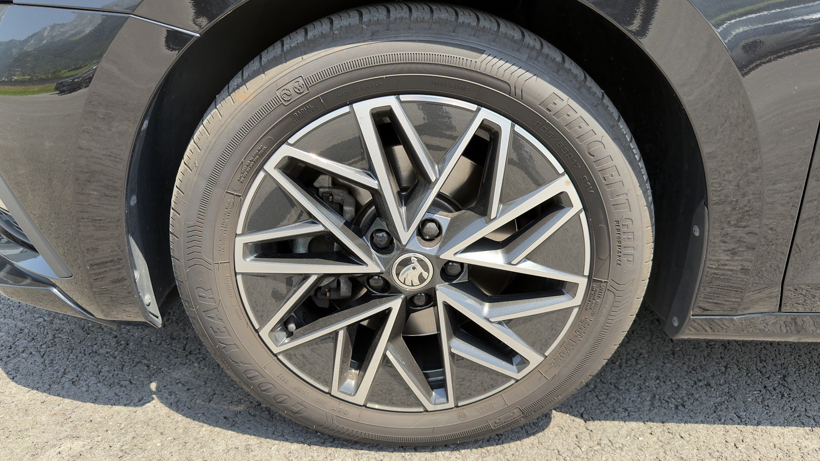 SKODA Octavia Combi 2.0 TSI SportLine 4x4 DSG, Benzin, Occasion / Gebraucht, Automatik - 4