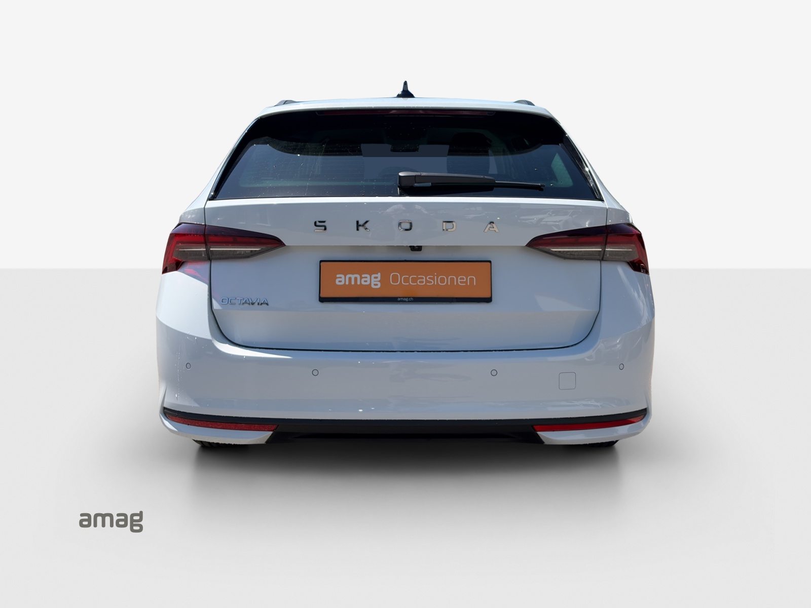 SKODA Octavia Selection MHEV, Benzin, Occasion / Gebraucht, Automatik - 4