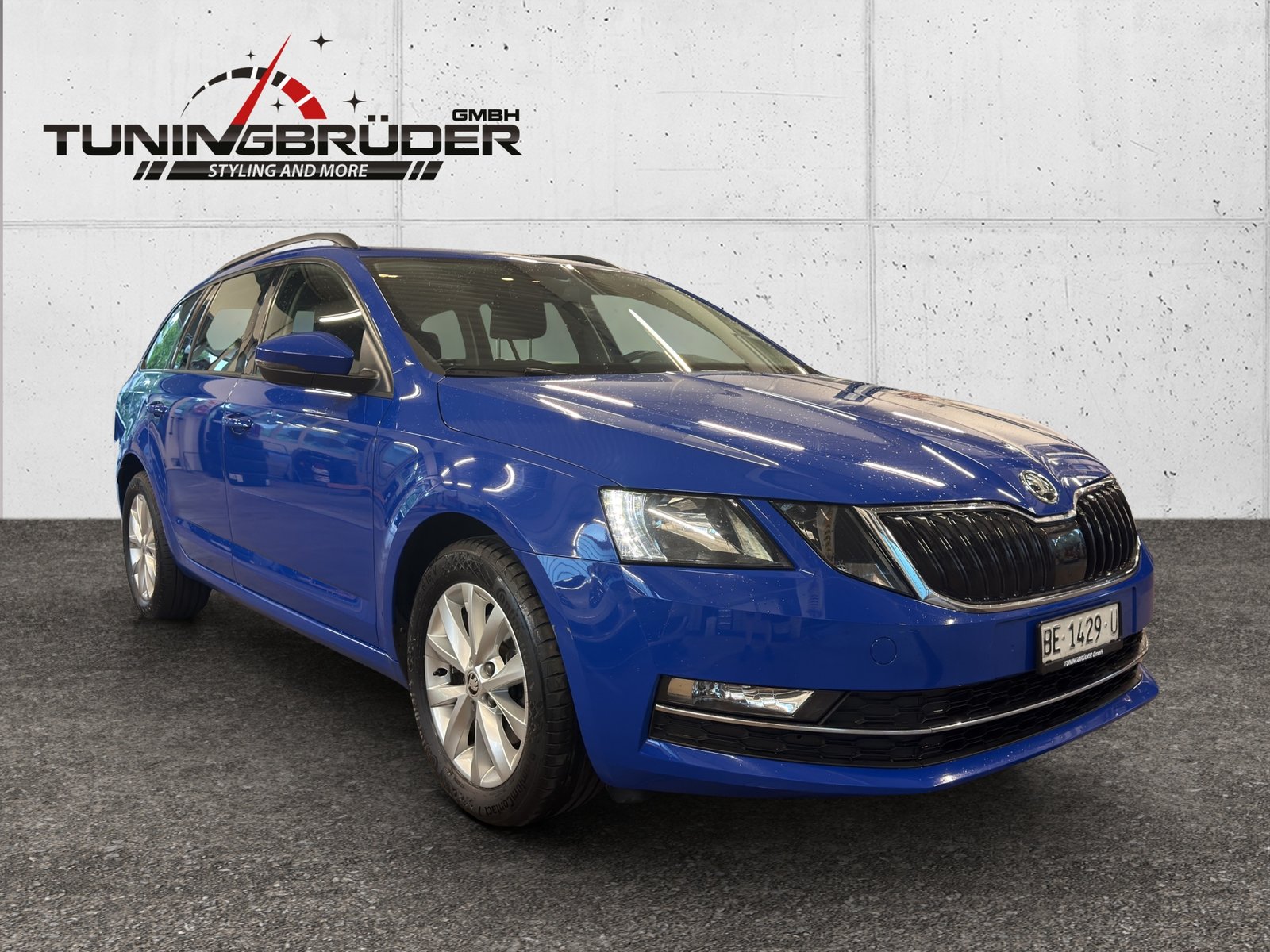SKODA Octavia Combi 2.0 TDI Style 4x4 DSG, Diesel, Occasion / Gebraucht, Automatik - 2