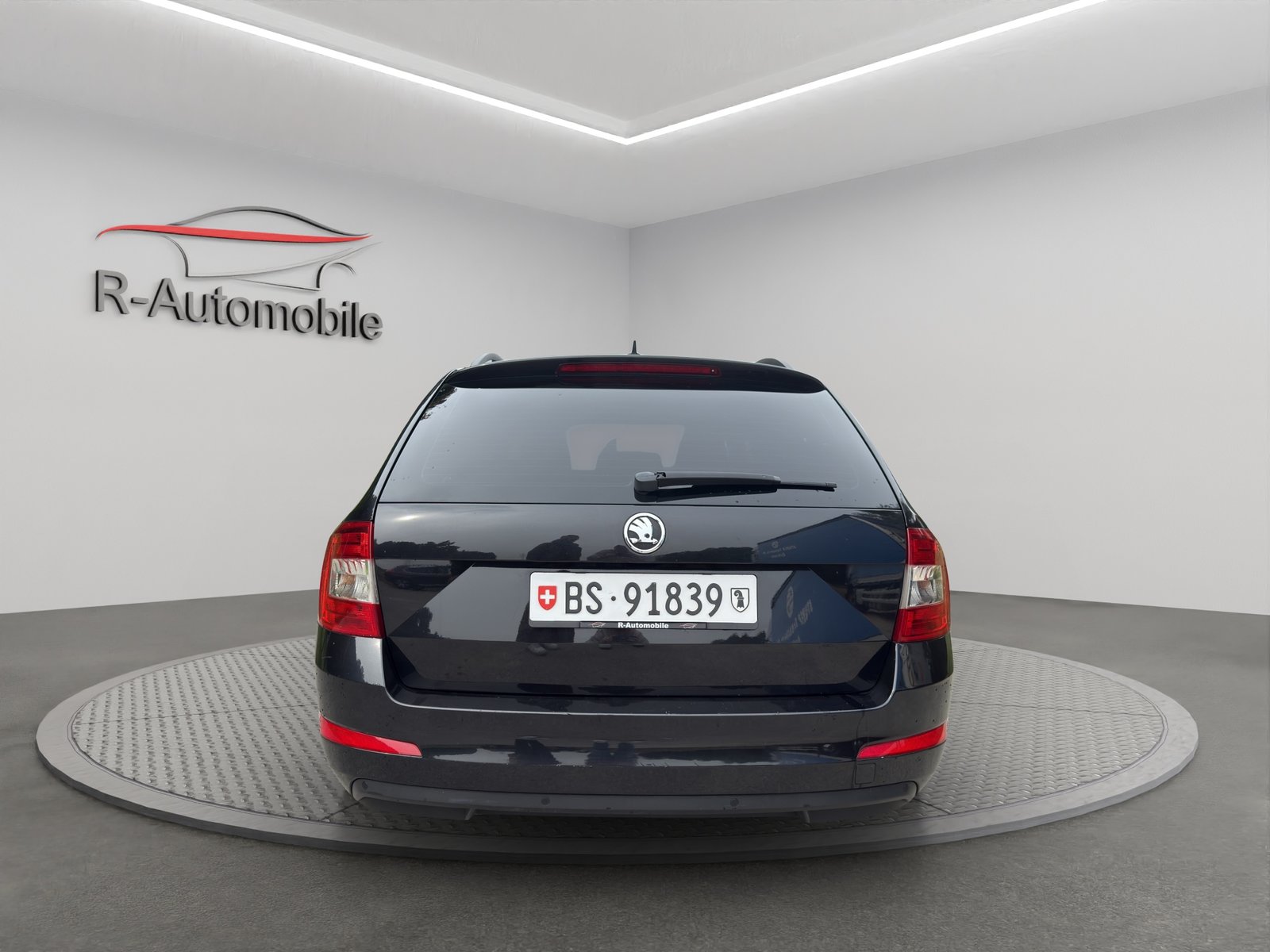 SKODA Octavia Combi 1.6 TDI Ambition DSG, Diesel, Occasion / Gebraucht, Automatik - 4