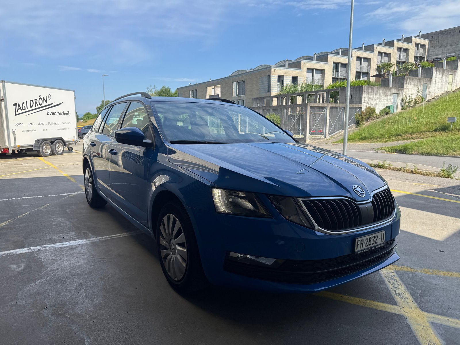 SKODA Octavia Combi 1.6 TDI Swiss Line 25, Diesel, Occasion / Gebraucht, Handschaltung - 2