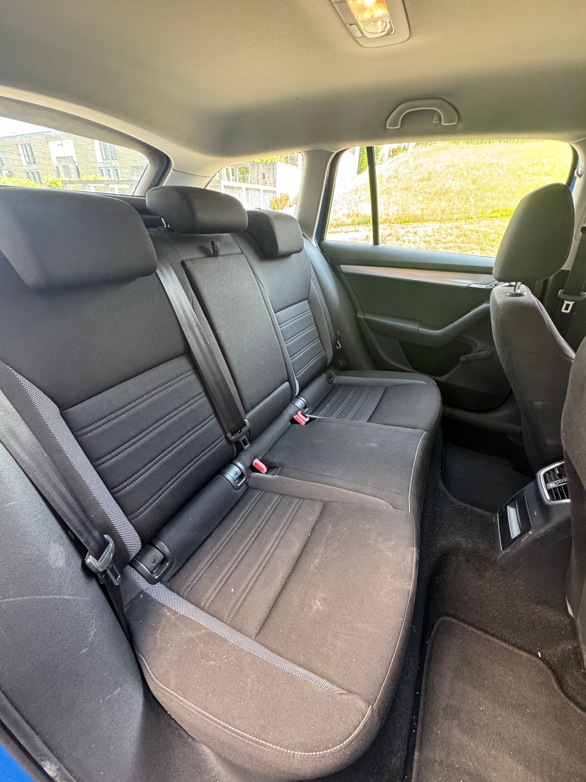 SKODA Octavia Combi 1.6 TDI Swiss Line 25, Diesel, Occasion / Gebraucht, Handschaltung - 7