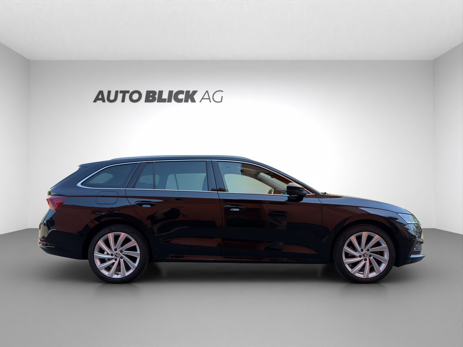 SKODA Octavia Combi 2.0 TDI DSG Style 4x4, Diesel, Occasioni / Usate, Automatico - 4