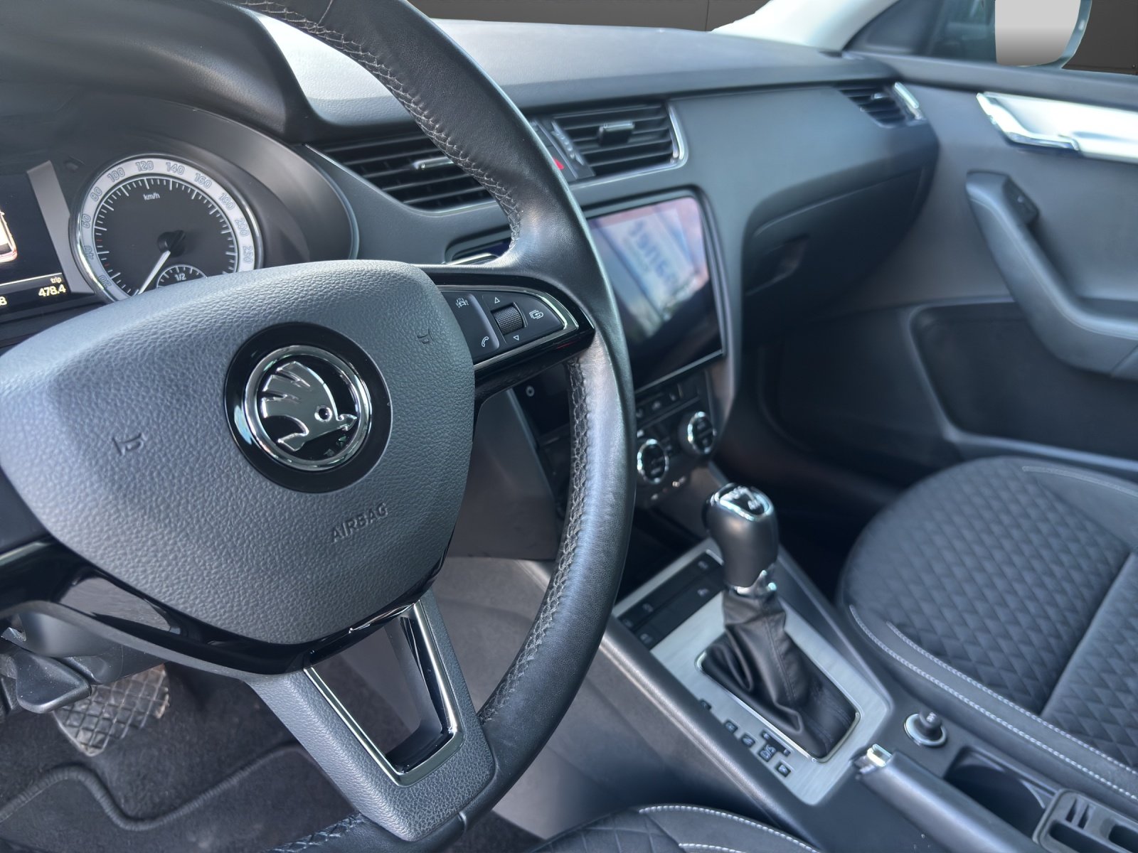 SKODA Octavia Combi 1.8 TSI Ambition 4x4 DSG, Essence, Occasion / Utilisé, Automatique - 5
