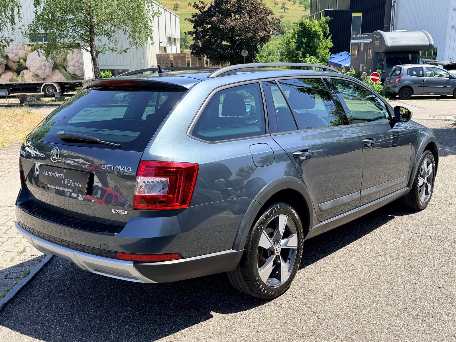 SKODA Octavia Combi 2.0 TDI Scout 4x4 DSG, Diesel, Second hand / Used, Automatic - 3