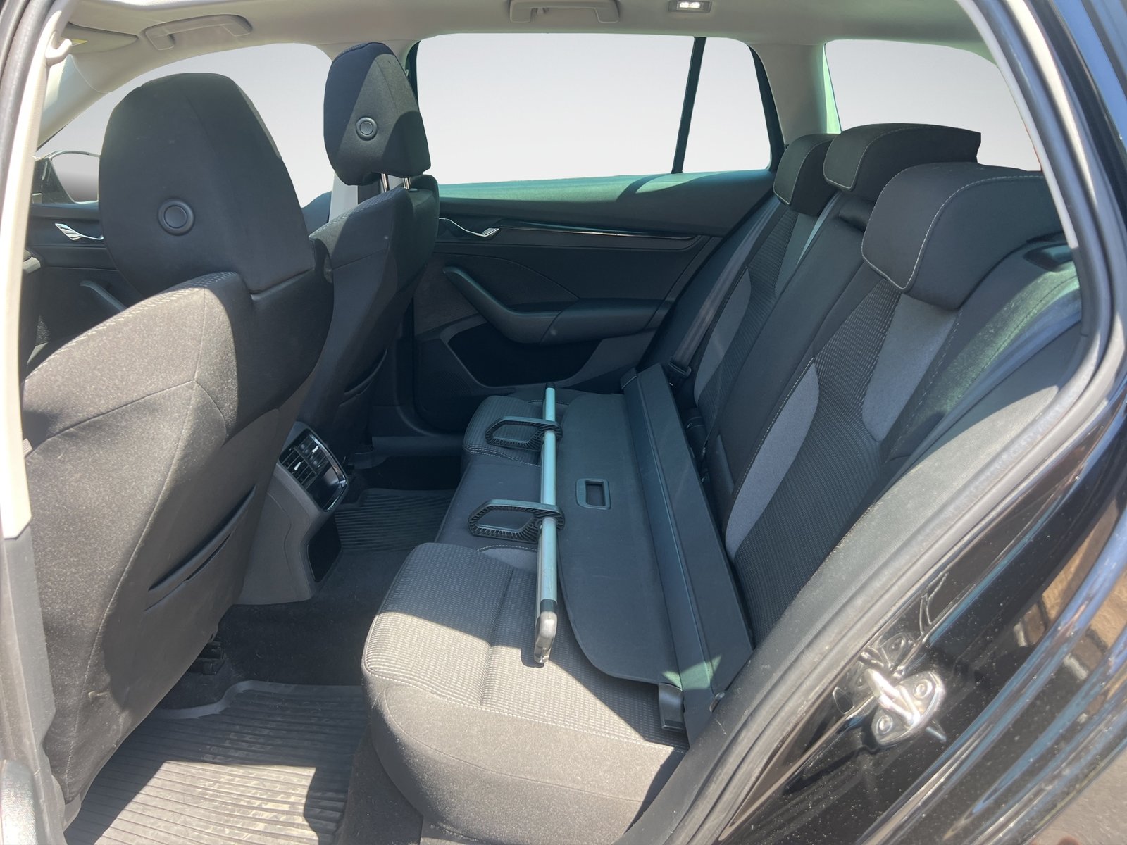 SKODA Octavia Combi 2.0 TDI DSG Ambition, Diesel, Occasion / Utilisé, Automatique - 6