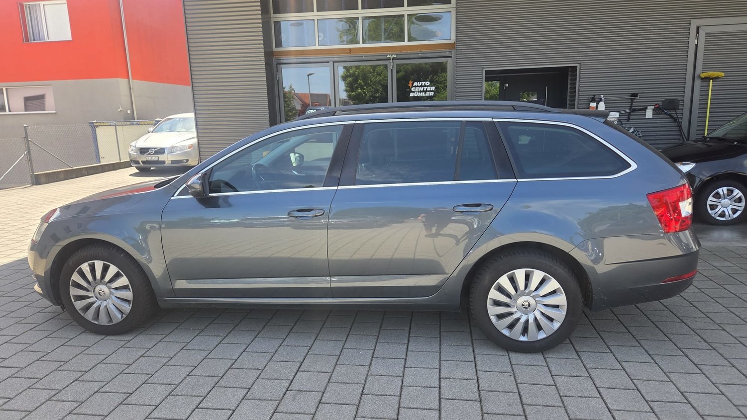 SKODA Octavia Combi 1.5 TSI Style, Petrol, Second hand / Used, Manual - 3