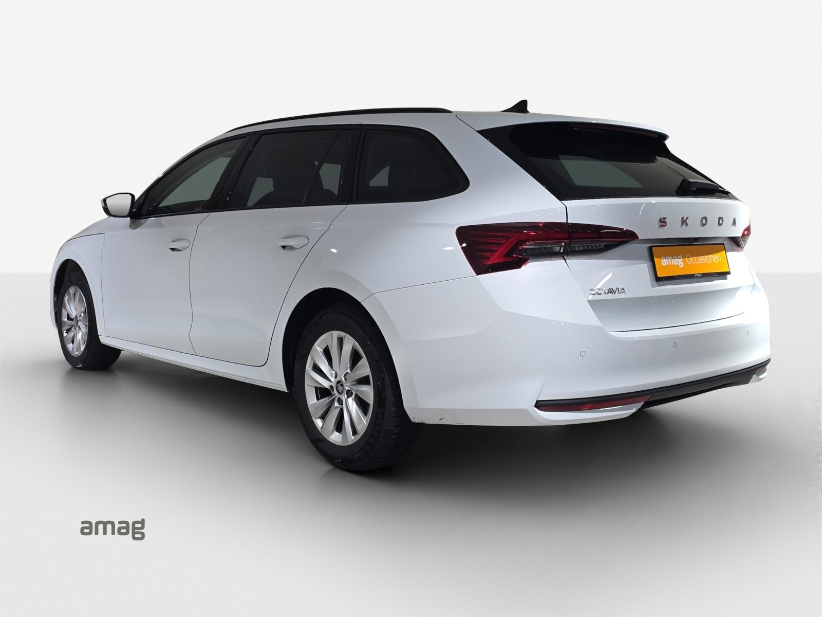 SKODA Octavia Selection MHEV, Essence, Occasion / Utilisé, Automatique - 3