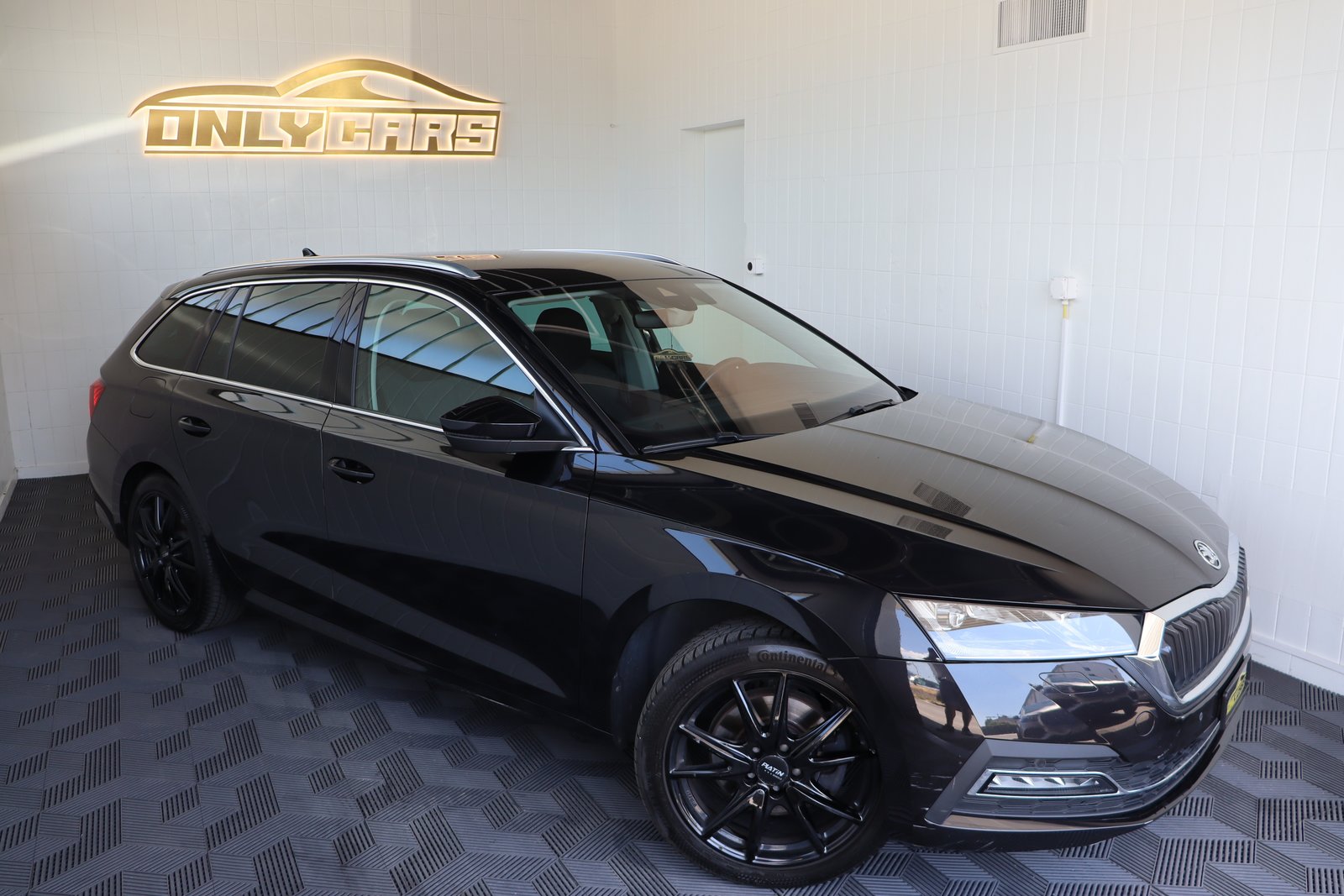 SKODA Octavia Combi 2.0 TDI DSG Style 4x4, Diesel, Occasion / Utilisé, Automatique - 4