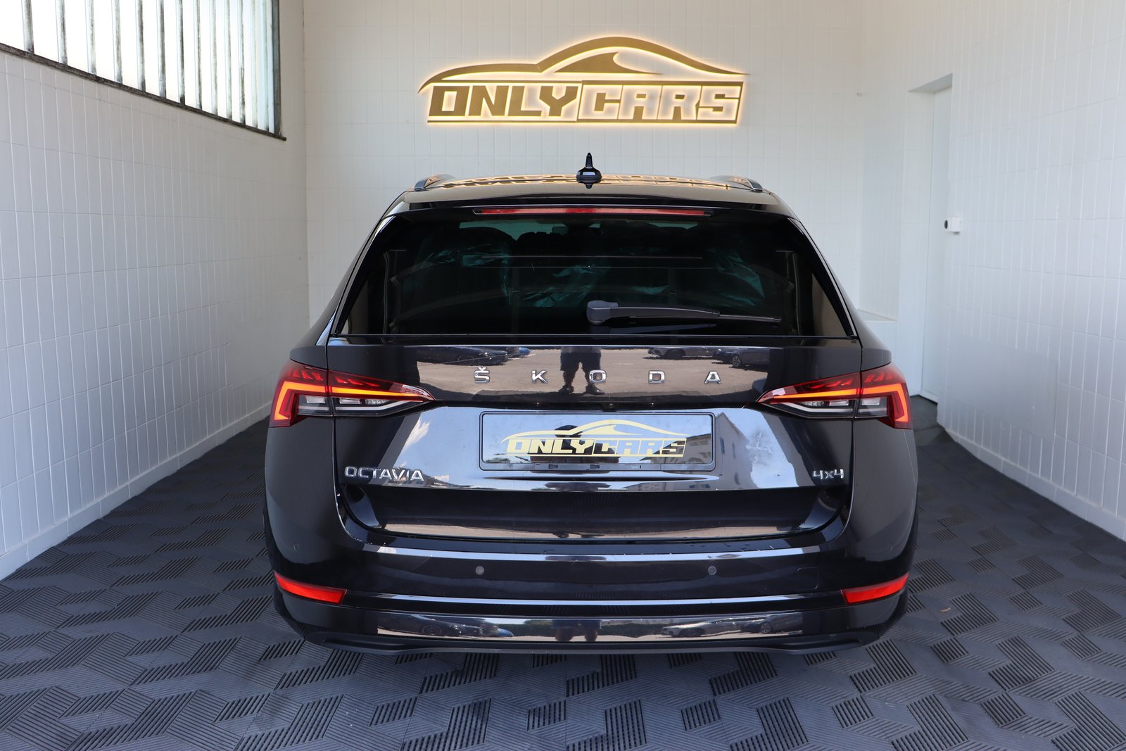 SKODA Octavia Combi 2.0 TDI DSG Style 4x4, Diesel, Occasion / Utilisé, Automatique - 6
