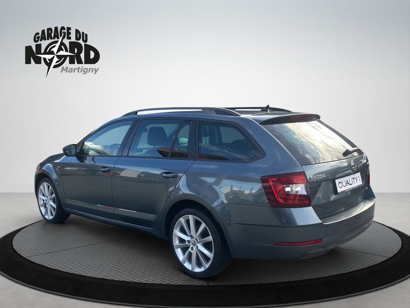 SKODA Octavia Combi 2.0 TSI Ambition 4x4 DSG, Benzin, Occasion / Gebraucht, Automatik - 4