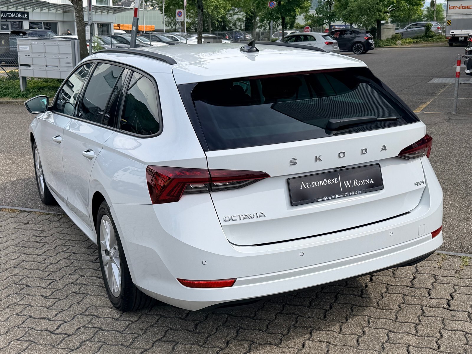 SKODA Octavia Combi 2.0 TSI Style DSG 4x4, Essence, Occasion / Utilisé, Automatique - 6