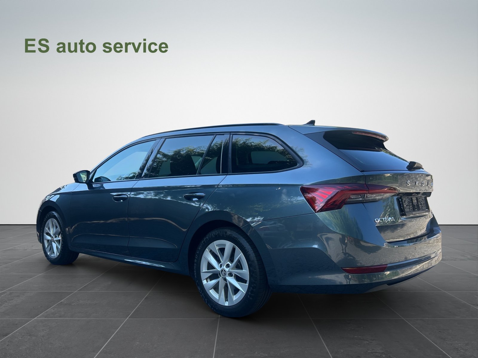 SKODA Octavia Combi 1.5 TSI mHEV DSG Ambition, Mild-Hybrid Petrol/Electric, Second hand / Used, Automatic - 4