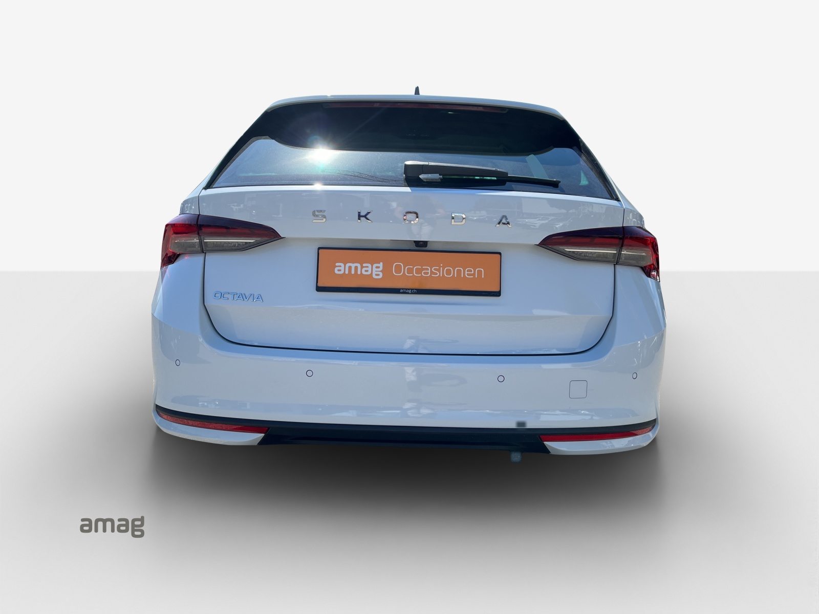 SKODA Octavia Selection, Diesel, Occasion / Gebraucht, Automatik - 4