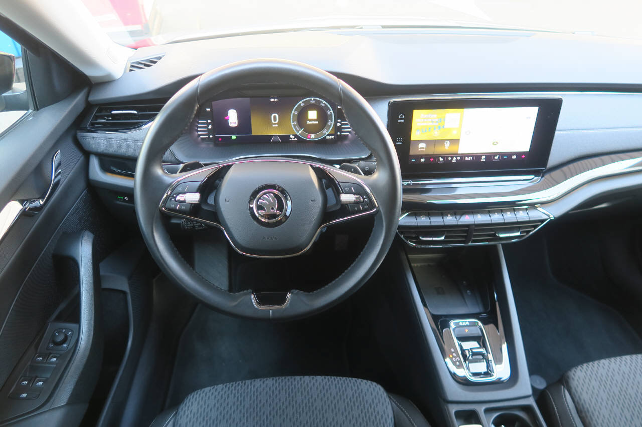 SKODA Octavia Combi 2.0 TSI Style 4x4 DSG, Petrol, Second hand / Used, Automatic - 5