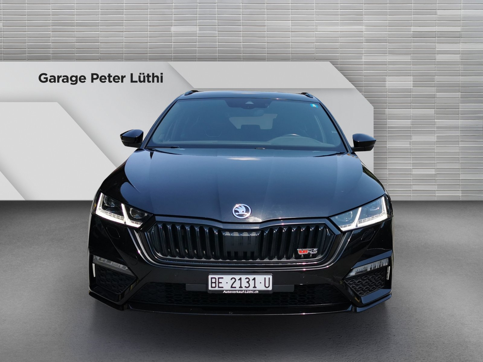 SKODA Octavia Combi 2.0 TDI DSG RS 4x4, Diesel, Second hand / Used, Automatic - 2