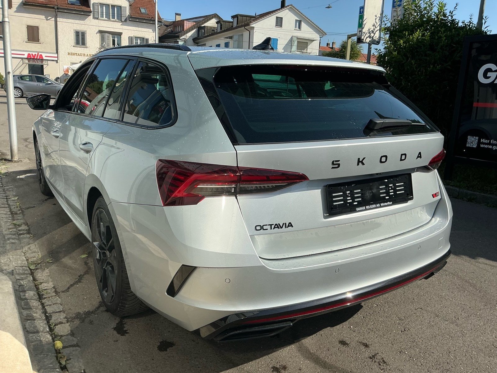 SKODA Octavia Combi 2.0 TSI RS *** 265 PS *** FACELIFT MODEL, Petrol, Second hand / Used, Automatic - 6