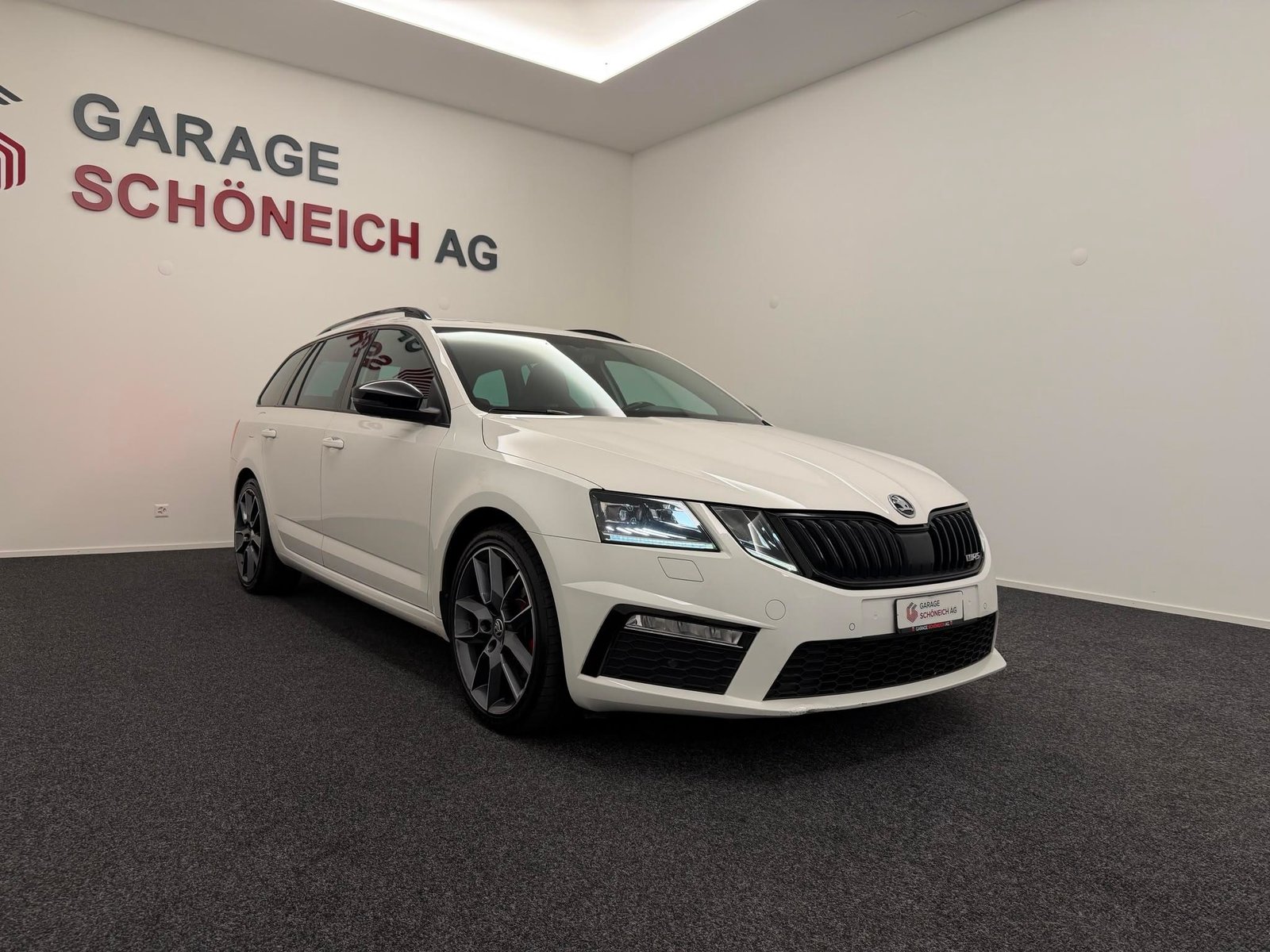 SKODA Octavia Combi 2.0 TDI 184 RS 4x4 DSG, Diesel, Second hand / Used, Automatic - 3