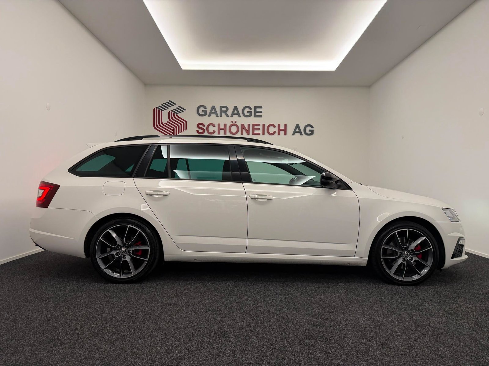 SKODA Octavia Combi 2.0 TDI 184 RS 4x4 DSG, Diesel, Second hand / Used, Automatic - 4