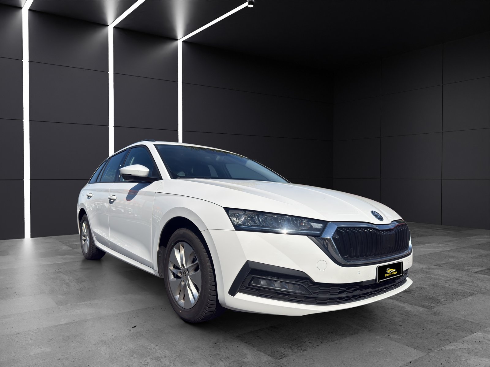 SKODA Octavia Combi 2.0 TDI DSG Style, Diesel, Occasion / Gebraucht, Automatik - 3