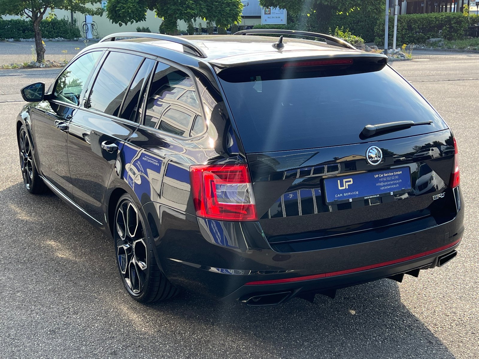 SKODA Octavia Combi 2.0 TSI RS230 DSG, Benzin, Occasion / Gebraucht, Automatik - 7