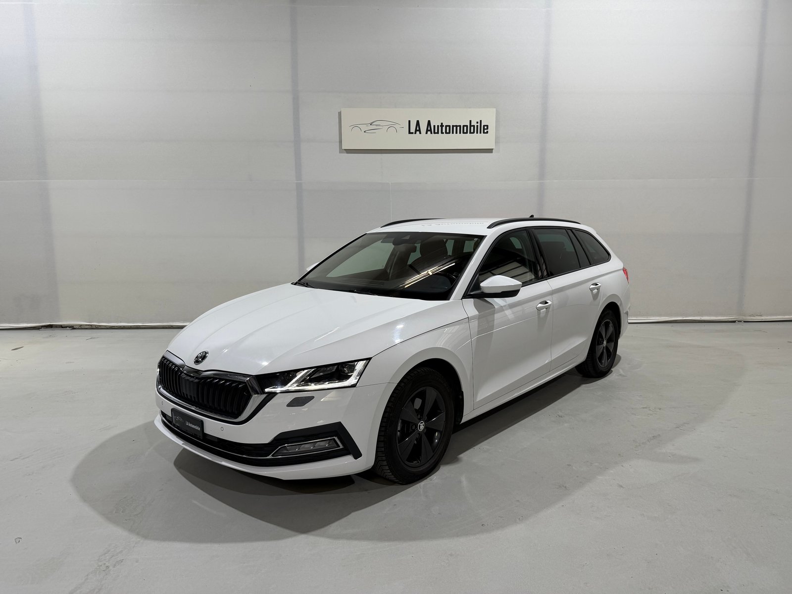 SKODA Octavia Combi 2.0 TDI DSG Style