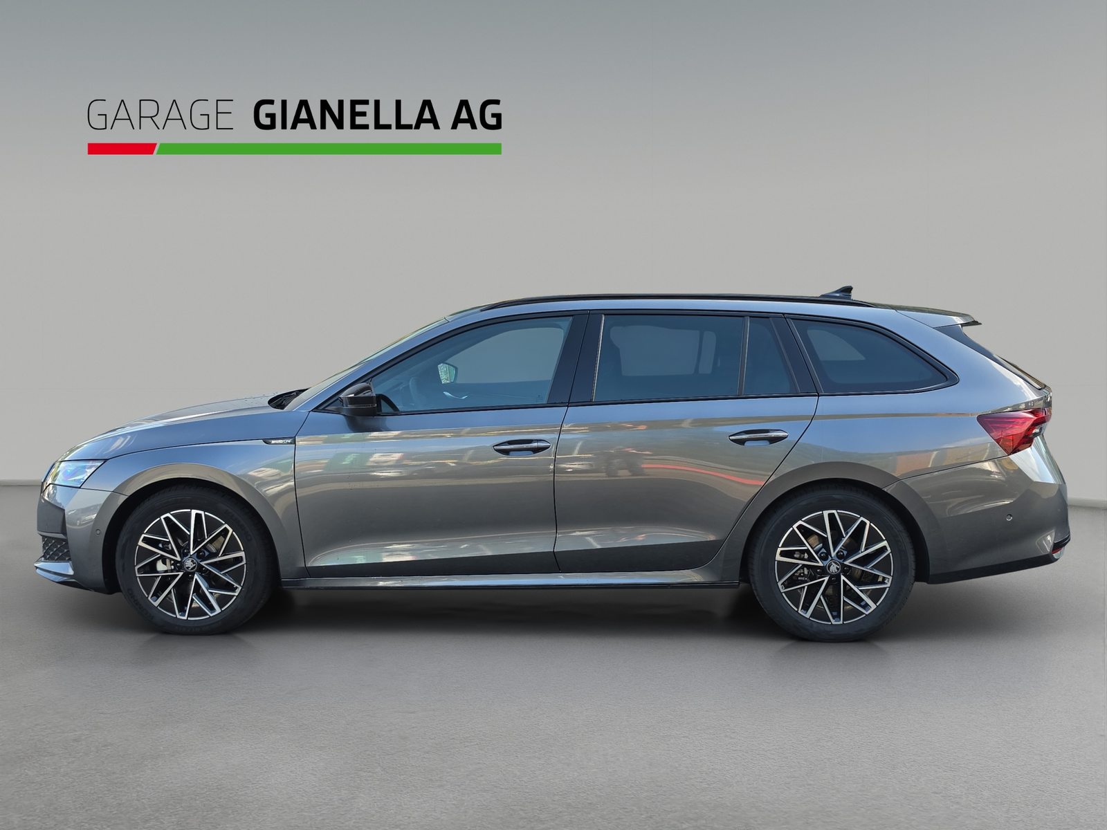 SKODA Octavia Sportline Dynamic (Netto), Benzina, Occasioni / Usate, Automatico - 2