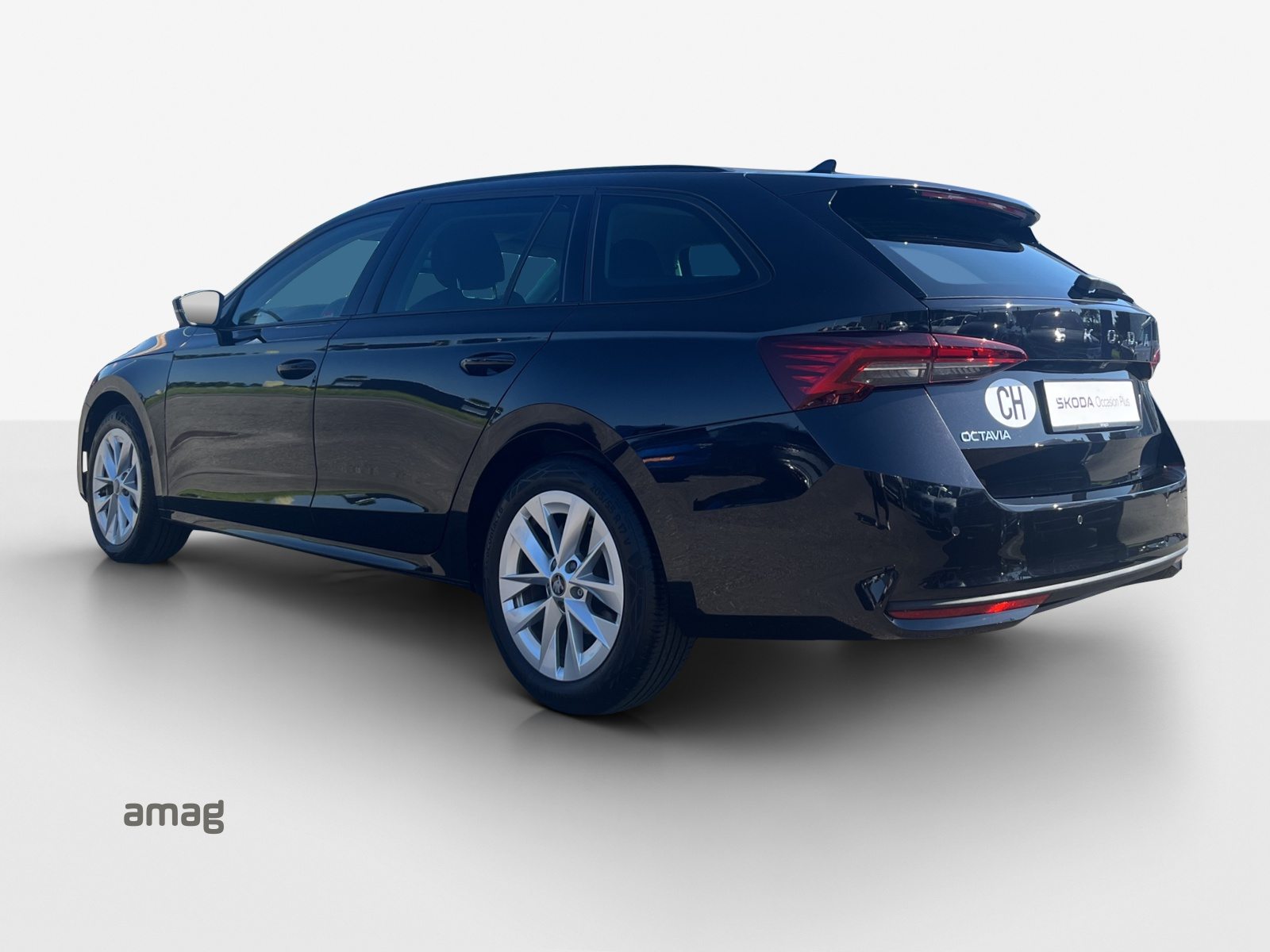 SKODA Octavia Selection MHEV, Benzin, Occasion / Gebraucht, Automatik - 3