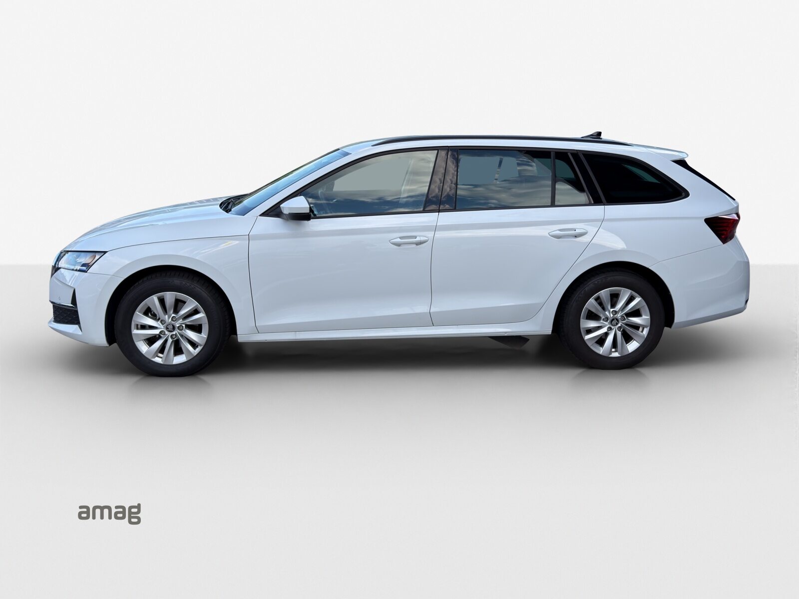 SKODA Octavia Selection MHEV, Essence, Occasion / Utilisé, Automatique - 2