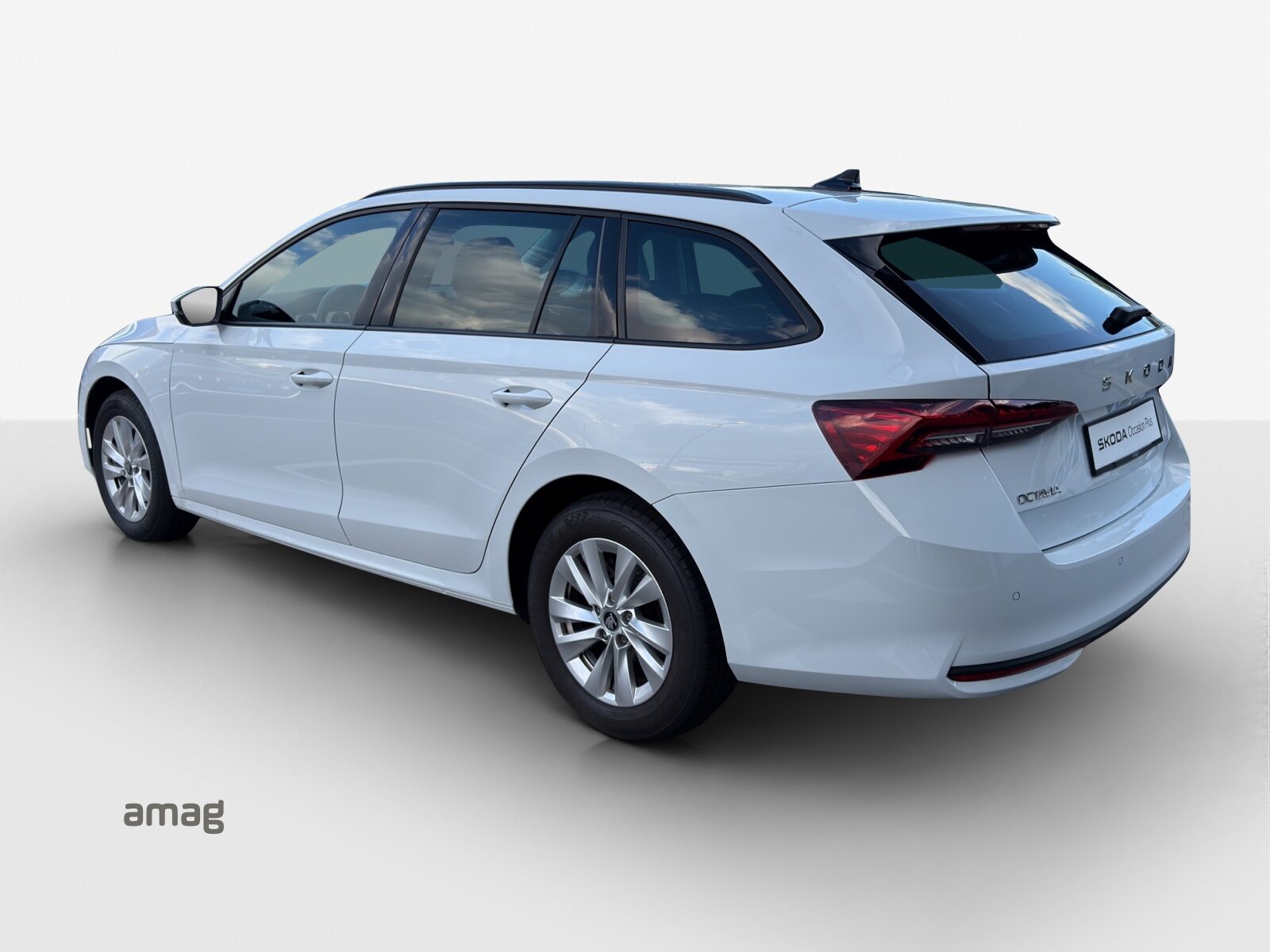 SKODA Octavia Selection MHEV, Essence, Occasion / Utilisé, Automatique - 3