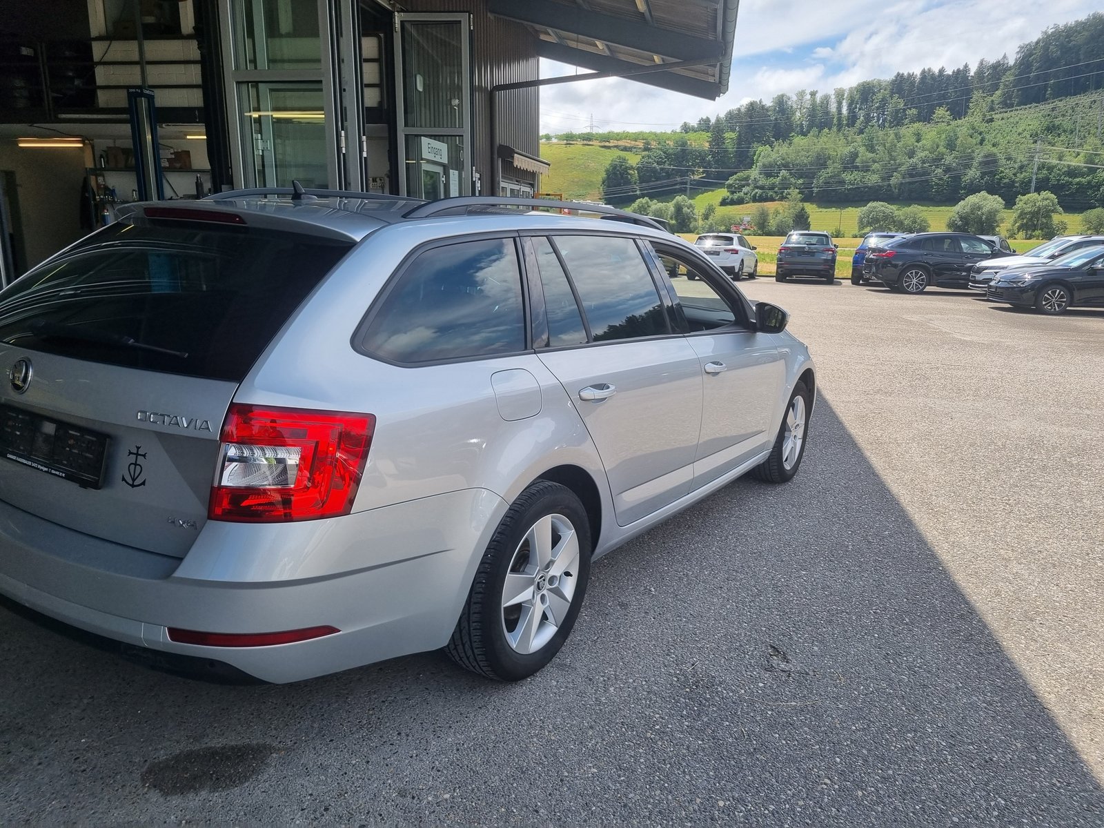 SKODA Octavia Combi 2.0 TDI Ambition 4x4 DSG, Diesel, Occasion / Utilisé, Automatique - 4