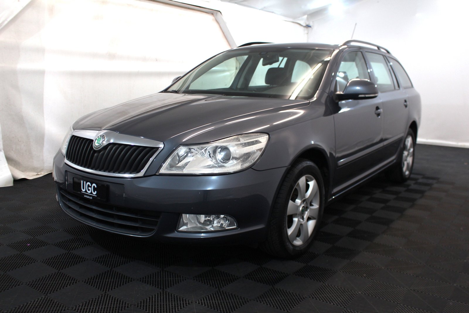 SKODA Octavia Combi 1.9 TDI Elegance DSG, Diesel, Occasion / Gebraucht, Automatik - 3