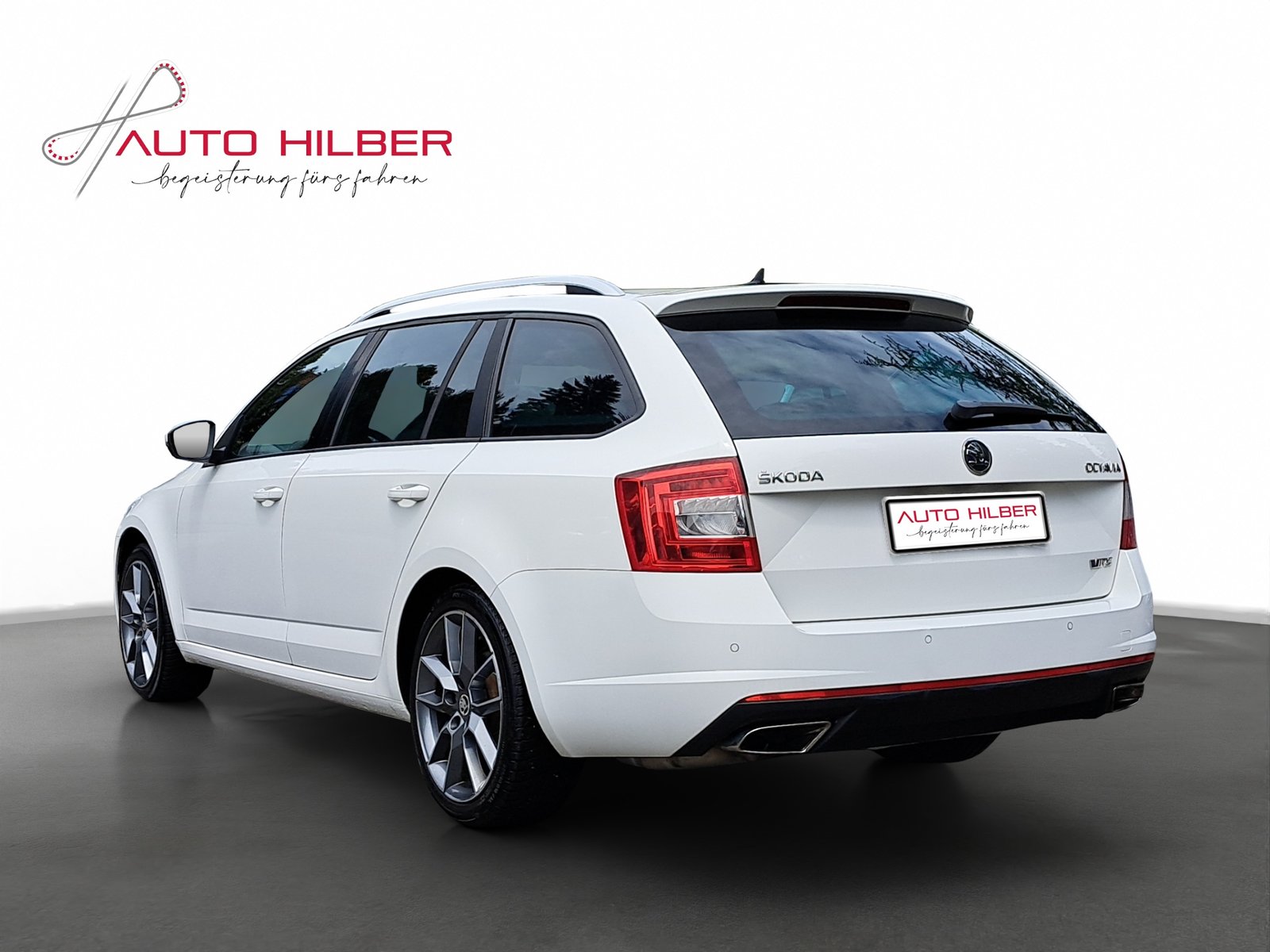 SKODA Octavia Combi 2.0 TSI RS DSG, Benzin, Occasion / Gebraucht, Automatik - 4