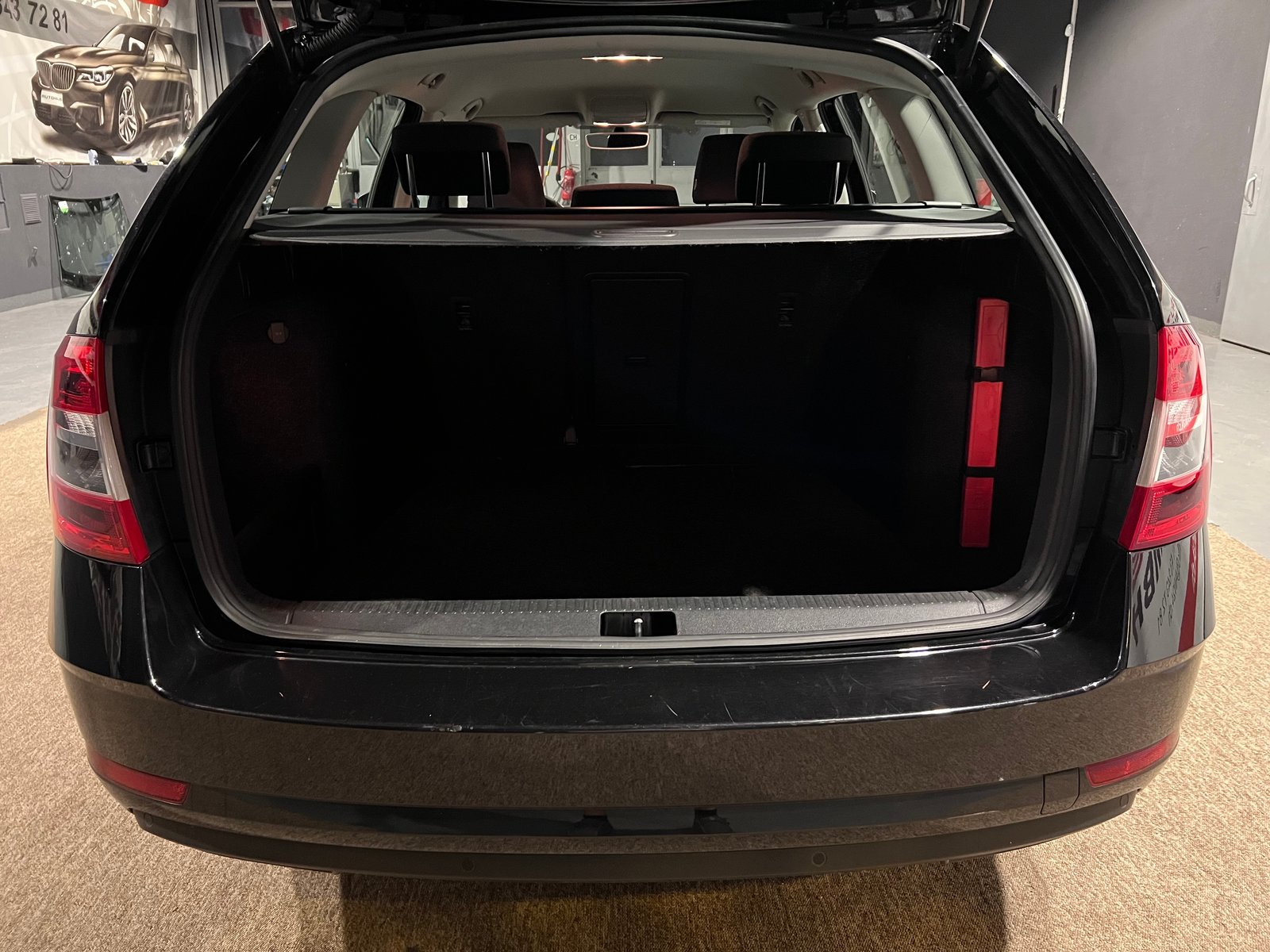 SKODA Octavia Combi 1.5 TSI Swiss Line, Benzina, Occasioni / Usate, Manuale - 5